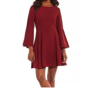 Halston A Line Dress 8 Bugundy 3/4 Long Sleeve Flare Flowy Washable